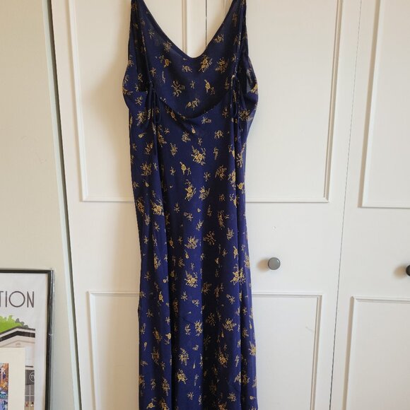 Park & Fifth Navy Blue Gown - XXL - Perfect Condition - Picture 2 of 4